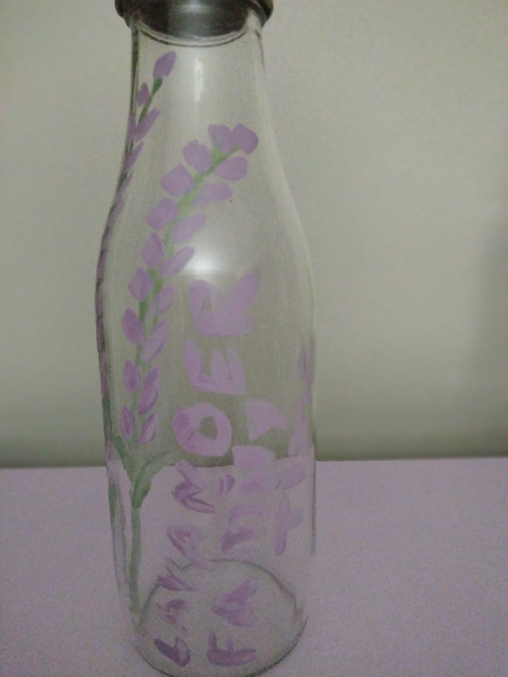Hand-Painted Glass Bottle with Lavender Floral Design 1 L - Lavender Family Time